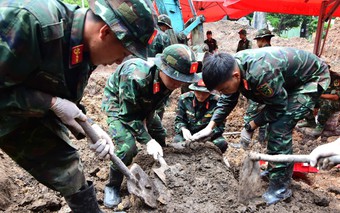 Hôm nay 13/8, phát hiện và quy tập thêm 18 bộ hài cốt liệt sĩ 
