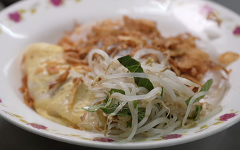 Bánh cuốn Tây Hồ: Quán gần 65 năm tuổi được Michelin vinh danh