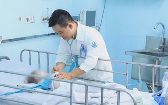 Bệnh tay chân miệng vào mùa ở khu vực phía Nam