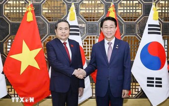 Chủ tịch Quốc hội Trần Thanh Mẫn hội đàm với Chủ tịch Quốc hội Hàn Quốc Cho Jeong Sik