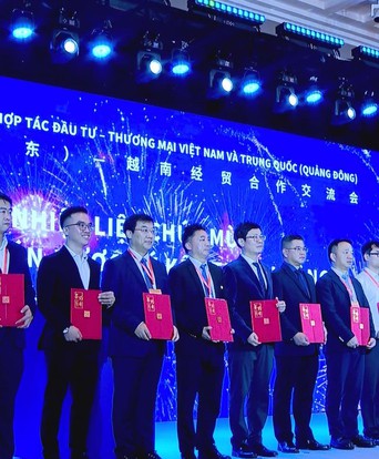Thúc đẩy hợp tác đầu tư Việt Nam – Trung Quốc (Quảng Đông): Ký kết 7 dự án trị giá 470 triệu USD