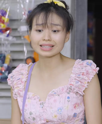 Đứng ngồi không yên vì khách quý hỏi thăm - Lẹ không trễ tàu