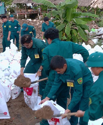 Triều cường dâng cao TP. Hồ Chí Minh kích hoạt ứng phó diện rộng