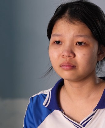 Mái ấm gia đình Việt: Cô bé Bích Trân nhịn đói bữa sáng vì "con quen rồi"