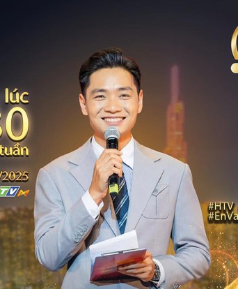 9PM Show - Chuyện chưa kể - 21g30 thứ Hai hàng tuần trên HTV7