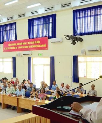 Lãnh đạo phường Bình Trưng đối thoại với cán bộ Mặt trận, đoàn viên, hội viên và Nhân dân trên địa bàn phường