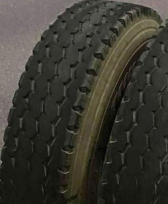 Một công an đang đi bộ thể dục bị bánh xe container văng ra tông chết