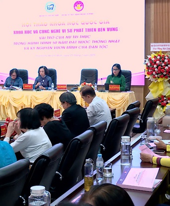 Dấu ấn Nữ trí thức Việt Nam: 50 năm đồng hành cùng khoa học và phát triển bền vững