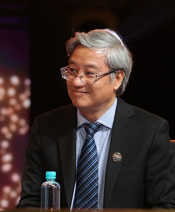 Phó viện trưởng Viện Nghiên cứu phát triển TP.HCM: "Thị trường nội địa là vùng đệm vững chắc giúp thương hiệu Việt phát triển bền vững"