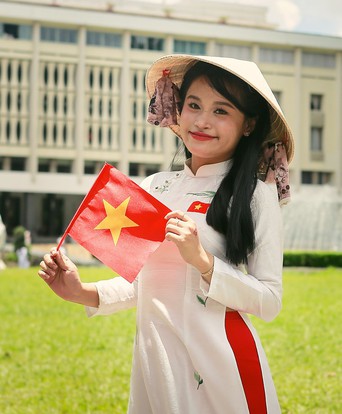 TP.HCM rộn ràng không khí chào mừng Quốc khánh 2/9
