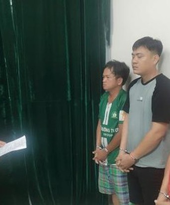 Công an TP.HCM tạm giữ khẩn cấp 4 đối tượng liên quan vụ hỗn chiến giữa các YouTuber tại quán Cà Kê Nướng