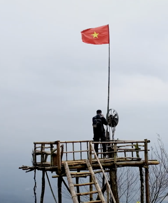 100 ngày xuyên Việt và khát vọng "A little Vietnam" - Tạp chí văn nghệ