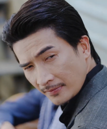 Người chồng hai mặt - Mê cung ái tình