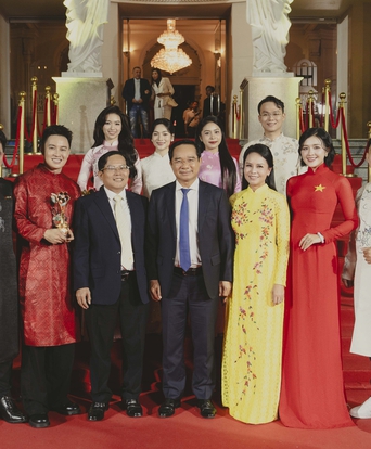 “Mùa Xuân TP. Hồ Chí Minh - Bước vào kỷ nguyên mới” nhận Giải Mai Vàng lần thứ 31