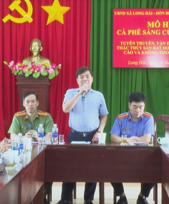 Cà phê sáng kết hợp tuyên truyền IUU cho ngư dân