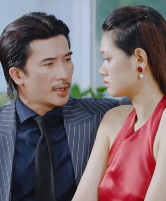 Mê cung ái tình: Khi kẻ ác "vừa ăn cắp, vừa la làng"