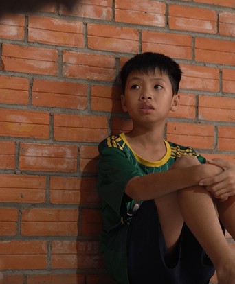 Xót xa khi bé Hoàng Tâm nói "Con chỉ là một đứa trẻ bất hạnh"