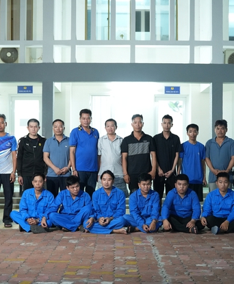 Khởi tố 35 đối tượng về các tội “Tàng trữ, mua bán trái phép chất độc” xyanua