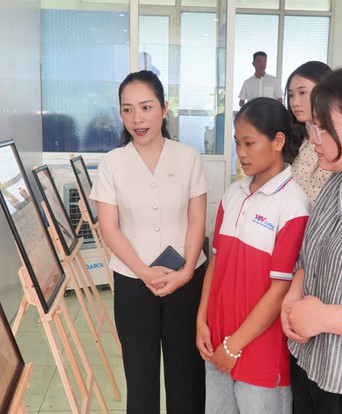 50 năm Thành phố mang tên Bác qua những trang báo ghi dấu thời gian