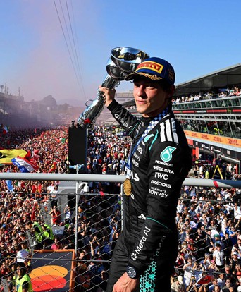 Kimi Antonelli được ví như “A.I.”, tiến gần ngôi vô địch F1 sau chiến thắng tại Monza