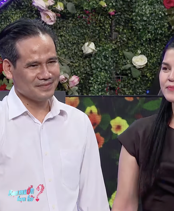 Bạn muốn hẹn hò: Chuyện tình ngọt ngào của cặp đôi từng gánh chịu tổn thương hôn nhân