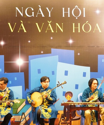 TP. Hồ Chí Minh thử nghiệm "Ngày hội sách và văn hóa đêm"
