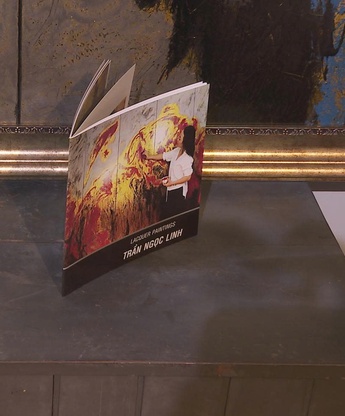 Triển lãm "Âm sắc vàng son": Vẻ đẹp lộng lẫy của sơn mài truyền thống giữa lòng thành phố