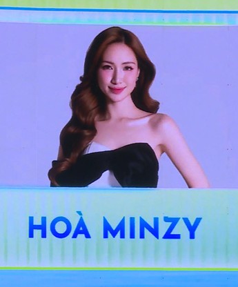 Hòa Minzy được vinh danh tại giải thưởng nhà sáng tạo nội dung số việt nam 2025