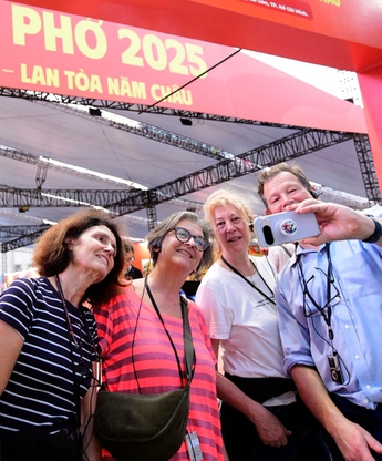 Hôm nay (13/12), phở các vùng miền hội tụ trong lễ hội Ngày của Phở ở TP. Hồ Chí Minh