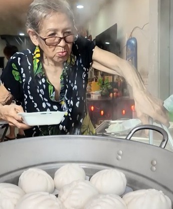 Tiệm bánh bao hoàn toàn thủ công | HTV Thành phố không ngủ