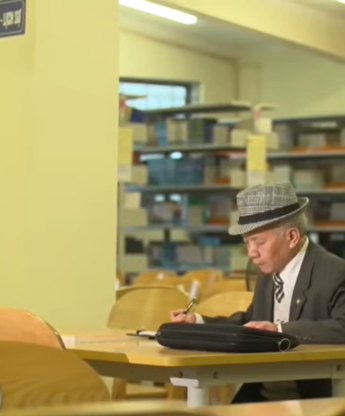 Người chung quanh ta - Tập 19: "Cụ ông sinh viên" bị nhầm tưởng là giáo sư