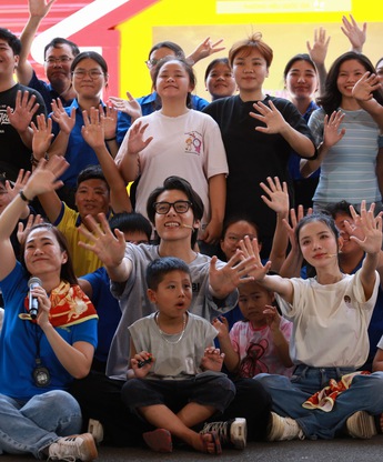 "Mái ấm gia đình Việt" trao hơn 2.6 tỉ đồng trong đợt ghi hình tại TP. Hồ Chí Minh