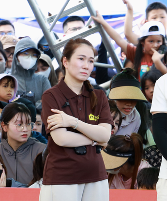 MC Thanh Thảo cảm ơn Đức Phúc vì luôn tiếp sức cho "Mái ấm gia đình Việt"