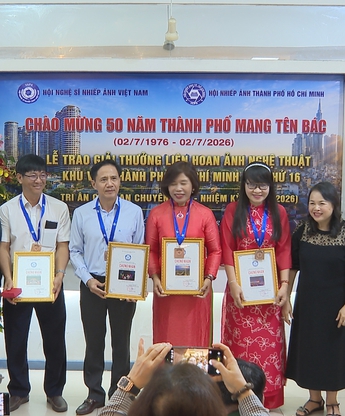 Liên hoan ảnh nghệ thuật lan tỏa niềm tự hào về Thành phố mang tên Bác