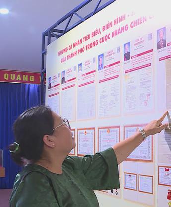 Triển lãm "Hồ sơ khen thưởng kháng chiến chống Pháp": Tri ân và kết nối ký ức