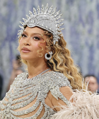 Ca khúc mới của Beyoncé bất ngờ ra mắt