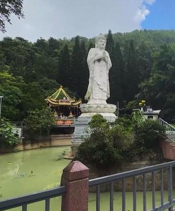 Chùa cổ hơn hai thế kỷ trên núi Thị Vải