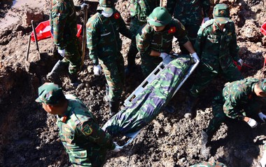 Ngày 26/10, quy tập thêm 10 hài cốt liệt sĩ tại Công viên Lê Thị Riêng, nâng tổng số lên 842
