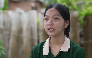 Mái ấm gia đình Việt: Cô bé mồ côi chăm bà gần 80 tuổi và em nhỏ 10 tháng