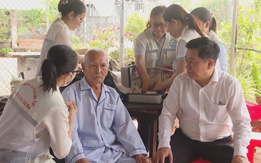Đội chăm sóc sức khỏe tận nhà: Hiệu quả bước đầu từ mô hình y tế mới