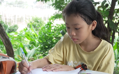 Mái ấm gia đình Việt: Cô bé mong sớm báo hiếu người mẹ tảo tần