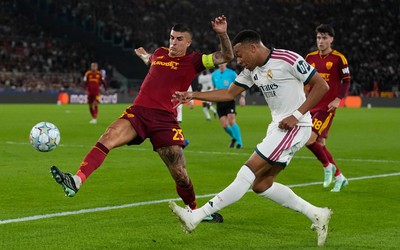 Mbappé vượt kỷ lục của Messi, Haaland lập cột mốc ghi bàn tại Champions League