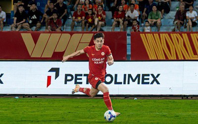 Đình Bắc vắng mặt ở lượt 3 AFC Champions League Elite do quá tải thể lực