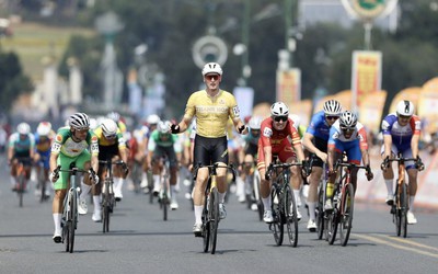 Chặng 17 Cúp Truyền hình 2026: Anton Popov tiếp tục chiến thắng chặng