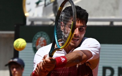 French Open: Tay vợt Paraguay gây tranh cãi vì phát ngôn về nữ trọng tài