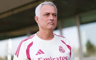 Mourinho trở lại Real Madrid