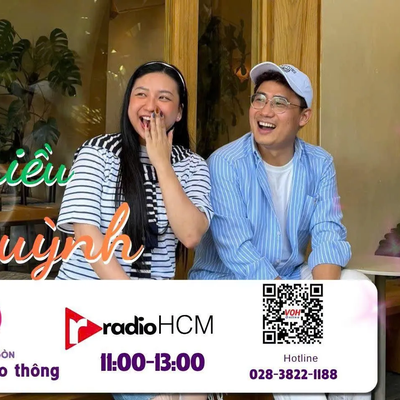 Nhịp sống Sài Gòn trưa: Chiếc Toyota không thể khởi động vì một vật trang trí hình Hello Kitty