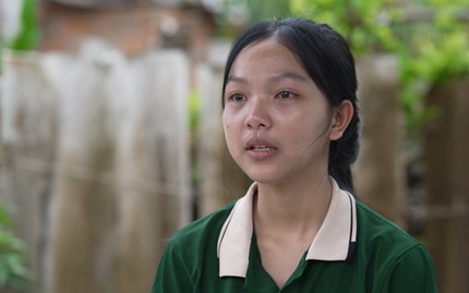 Mái ấm gia đình Việt: Cô bé mồ côi chăm bà gần 80 tuổi và em nhỏ 10 tháng