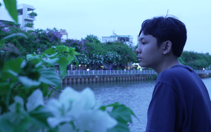 Mái ấm gia đình Việt: Duy Khương bật khóc trước cậu bé không biết cha là ai