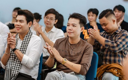 Các thí sinh mê cải lương và cơ hội cuối tại Chuông vàng vọng cổ